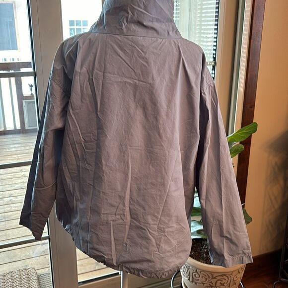 Eileen Fisher Funnel Neck Cotton/Nylon Pullover Jacket - S/P. - Picture 5 of 8